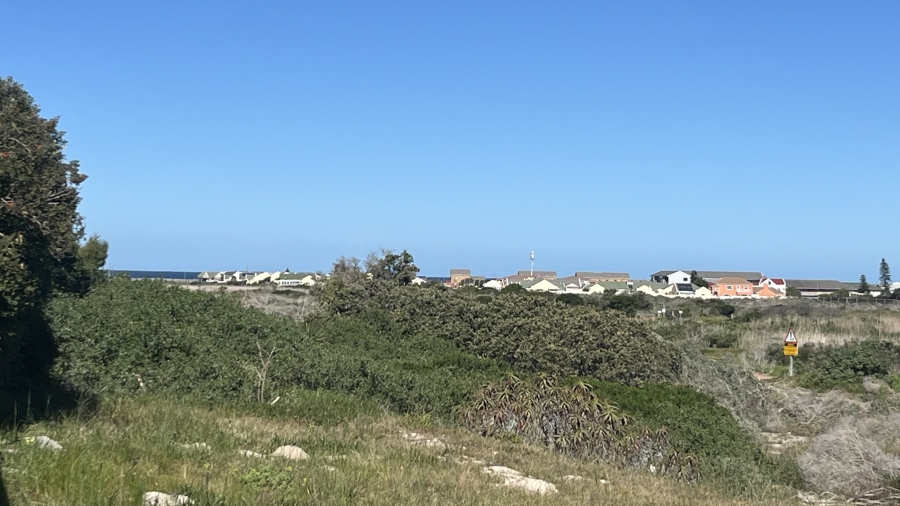 5 Bedroom Property for Sale in Clovelly Western Cape